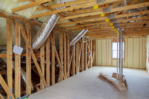 Best Insulation Installation Services in Lakes West, CT